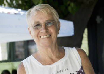 Slobodna Dalmacija – Preminula ugledna lingvistica i čuvarica splitskoga govora. Objavila je važne radove, predavala na Yaleu, Stanfordu…