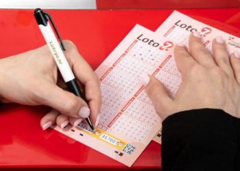 Slobodna Dalmacija – Splićanka koja je osvojila jackpot došla po nagradu; otkrila kako je doznala za dobitak: ‘Od šoka i nevjerice…’