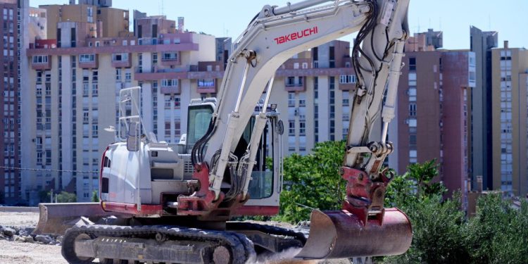 Slobodna Dalmacija – Stiglo skoro 4 milijuna bespovratnih eura za splitsku dicu! Šuta likuje; vozači će bit ‘deložirani’ s parkinga