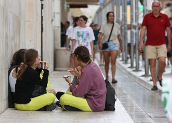 Slobodna Dalmacija – Što se to događa, u špici smo sezone, a top splitski hoteli spuštaju cijene: ‘Što nudimo, to i privlačimo, saberimo se!’