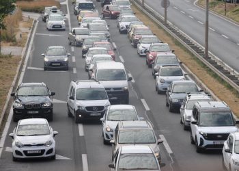 Slobodna Dalmacija – Teško ludilo zbog požara na izlazu iz Splita: ‘Kaos, svi divljaju, ulaze u križanje, trube…’ Zvali smo policiju