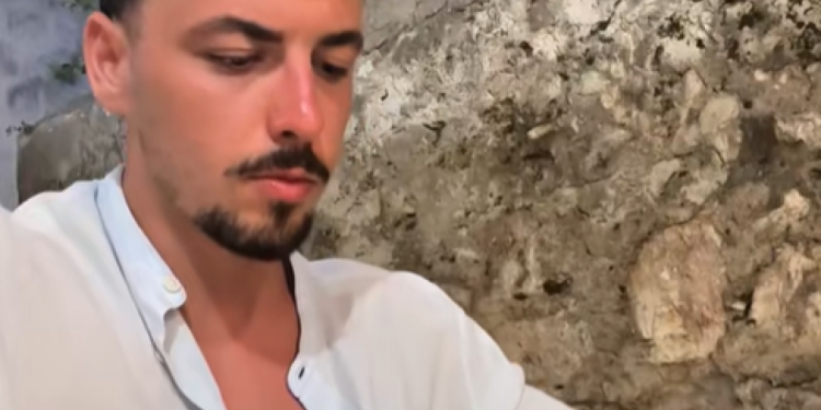 Slobodna Dalmacija – Tiktoker otkrio gdje ne trebate ići na Hvaru: ‘Kada prosječno jelo platiš tri puta više nego što je realna cijena…’