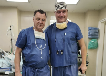 Slobodna Dalmacija – U splitskom KBC-u obavljen jedan od najkompleksnijih zahvata: ‘Pacijenta smo spasili od smrti, tumor bi išao u srce’