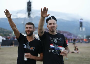 Slobodna Dalmacija – VIDEO Što se krije iza rastućeg ustaštva i divljaštva? Sve kreće u ovom smjeru: ‘Udar na Vladu! Plenković nije reagirao’