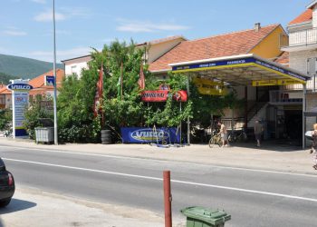 Slobodna Dalmacija – Vozio se iz Splita, auto se pokvario, platio vuču, ali su me ‘za*ebali’. Onda spas! I kad netko kaže da su Sinjani loši