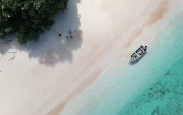 SLUČAJ DRŽAVE TUVALU: "Ako nas more proguta selimo se na internet!"