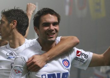 Sportske novosti – Bivši Hajdukovci ne mogu doći sebi: ‘Ovo me dotuklo i šokiralo’; ‘Jesam ja govorio da oni nisu ‘tudumi’!?’