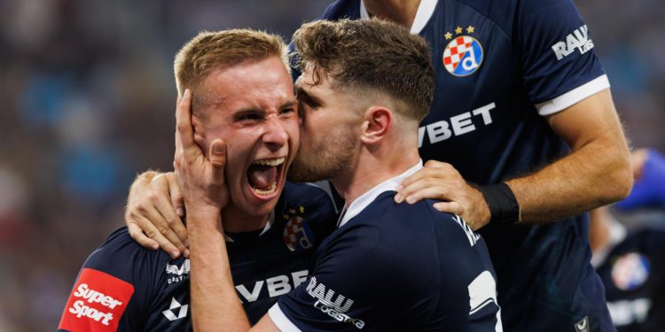 Sportske novosti – Bivši dinamovci oduševljeni: ‘Vidio sam europski Dinamo’; ‘ Energija naprosto pršti iz te momčadi!’