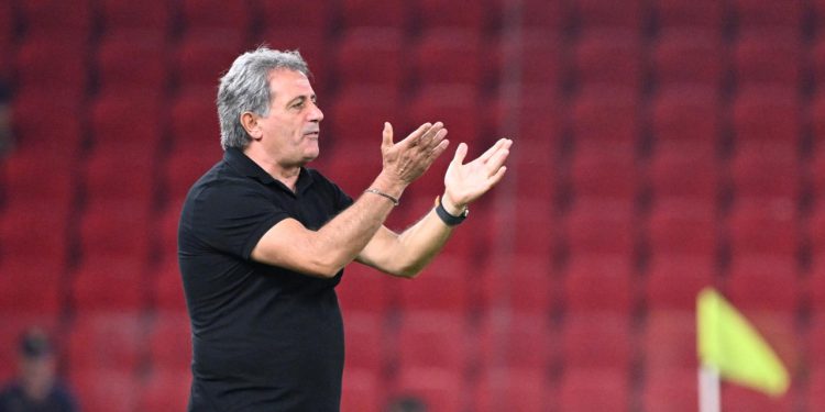 Sportske novosti – Čovjek koji je izbacio Hajduk junak u Albaniji! Specijalist je za hrvatske klubove, žele ga i na klupi reprezentacije