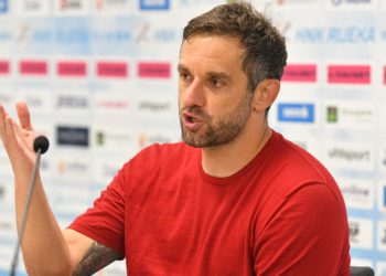 Sportske novosti – Drama na presici Rijeke! Đalović se ‘zakačio’ s novinarom zbog jedne izjave: ‘Izvini, sve si u pravu…’