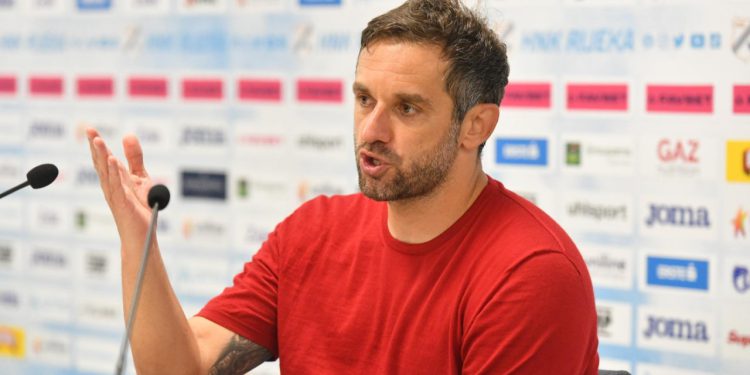 Sportske novosti – Drama na presici Rijeke! Đalović se ‘zakačio’ s novinarom zbog jedne izjave: ‘Izvini, sve si u pravu…’