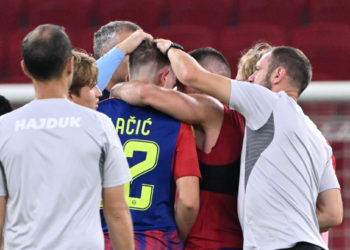 Sportske novosti – Hajdučko srce ‘otupilo’ na blamaže: ‘Evo što bi sad bilo najgore za Hajduk, to može biti pogubno!’