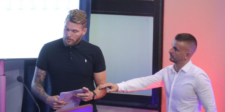 Sportske novosti – Jerko Marinić Kragić: ‘Razočarani smo! Bivša uprava s Jakobušićem i Matanom vodila je financije neodgovorno’