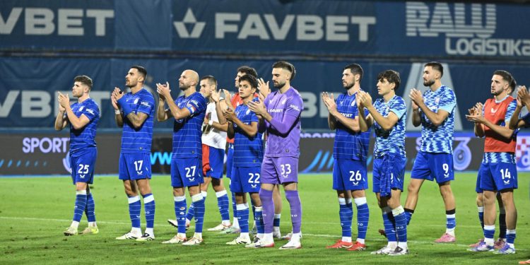 Sportske novosti – Kovačević će morati razmisliti je li mu ovo najbolja prva postava! Tek kad je on ušao, igra Dinama dobila je