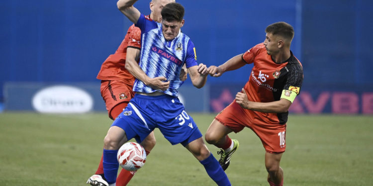 Sportske novosti – Lokosima se dogodio neobjašnjiv pad, a drugo poluvrijeme je dokaz kako se neke stvari ne mogu ‘gurnuti pod tepih’