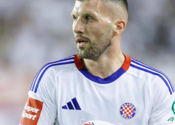 Sportske novosti – Predsjednik Bešiktaša dotakao se Rebića, priznao je gorku istinu: ‘Platili smo 17 milijuna eura za bivše igrače…’