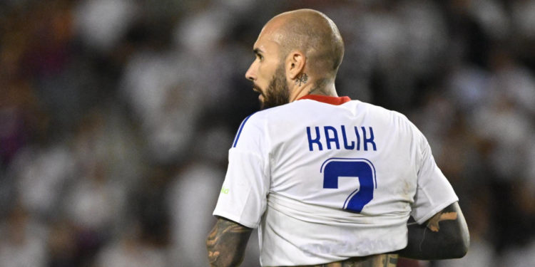 Sportske novosti – Skandal u splitskom kafiću! Huligan vrijeđao i pljuvao zvijezdu Hajduka: ‘Rekao je da će mu izbiti zube’