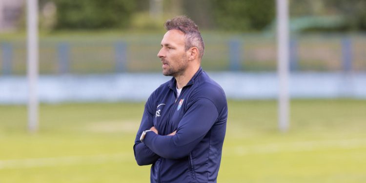 Sportske novosti – Skandal uoči utakmice s Dinamom: Vukovar izbacio vratara iz momčadi! Uhvaćen je da prati četničku stranicu?