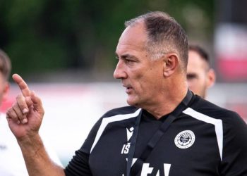 Sportske novosti – Štimac nakon velikog uspjeha sa Zrinjskim: ‘Momci su zapjevali u svlačionici, dopustio sam im da popiju pivo’