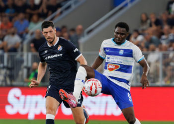 Sportske novosti – U Maksimiru se stvara nešto čudesno i moćno! Maksimir ovako nešto odavno ne pamti, prošlo je čak 14 godina