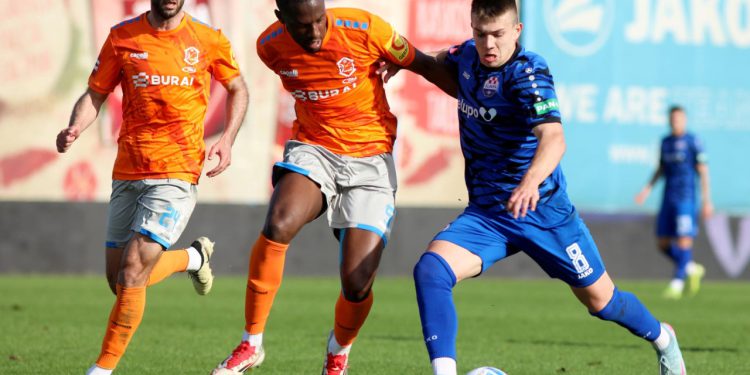 Sportske novosti – UŽIVO: Derbi sjevera u Koprivnici, Slaven Belupo i Varaždin traže prvu ovosezonsku pobjedu. Stigli su sastavi