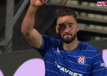 Sportske novosti – VIDEO Kad euforično slavlje krene po zlu: Pogledajte rijetko viđenu situaciju