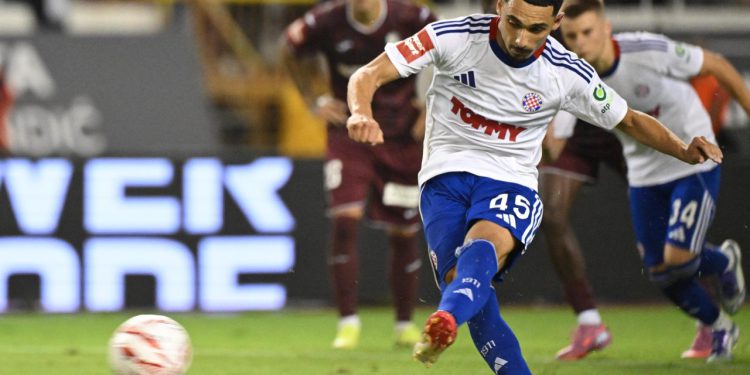 Sportske novosti – VIDEO: Pogledajte prvi penal za Hajduk ove sezone, a onda i kardinalnu grešku obrane Bijelih za gol