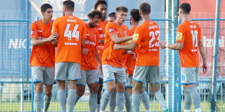 Sportske novosti – Varaždin u mjesec dana igra protiv četiri najveća hrvatska kluba, Šafarićeva momčad pred najvećim ispitom sezone