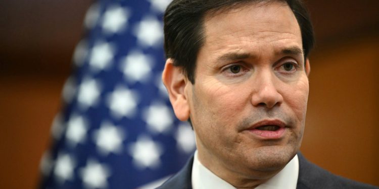 State Department bi uskoro mogao zatražiti od podnositelja zahtjeva za vizu da plate do 15.000 dolara za ulazak u SAD