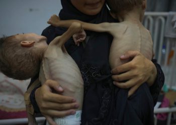 Stotine bolesne djece iz Gaze koja će biti evakuirana u Veliku Britaniju radi kritičkog liječenja NHS -a