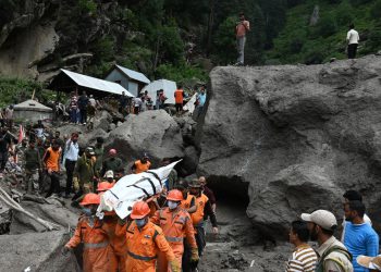 Stotine ubijenih u Indiji i Pakistanu nakon poplava – RT Indija