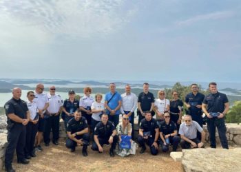 Strani i domaći policajci zajedno na Vranskom jezeru, turisti dobili savjete o samozaštiti i sigurnom odmoru