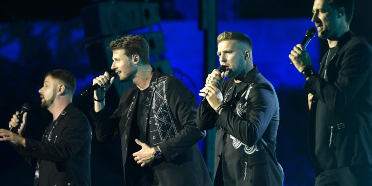 Susret dalmatinskih klapa u Skradinu nadmašio ovogodišnju završnicu Festivala klapa u Omišu