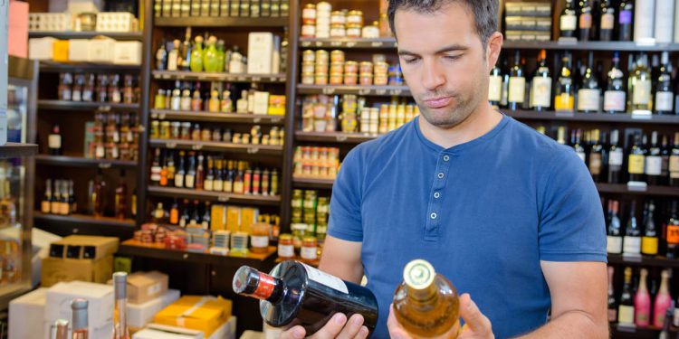 Šuta predložio da gradovi mogu ograničiti i zabraniti prodaju i konzumaciju alkohola