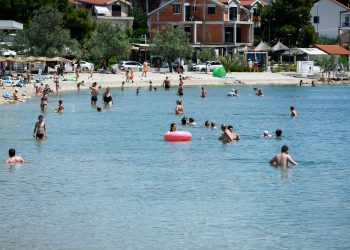 Suzana doživjela užas na plaži i završila u bolnici: ‘Otrov se proširio, cijela noga mi je poplavila’