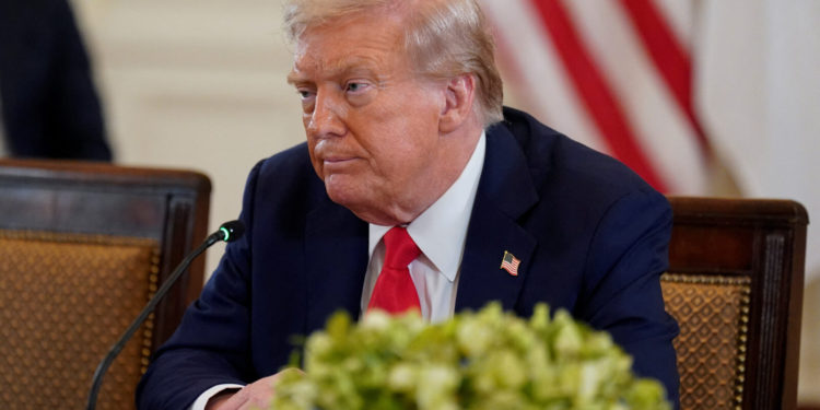 Sve dublje tonu u dug: Proračunski manjak SAD-a eksplodirat će u idućih 10 godina