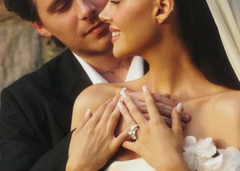 Svi natpisi Brooklyn Beckham ‘napustila obitelj’ nakon što nije pozvao niti jednog u odnosu na obnovu zavjetovanja “s Nicolom Peltz