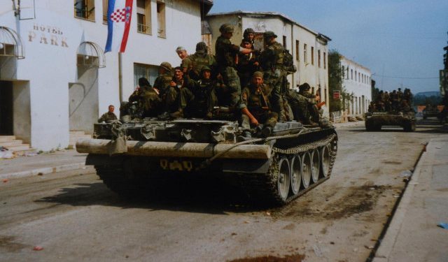 Svi su slavili Oluju, onda je u bitkama iza toga poginulo preko 20 i ranjeno 50 hrvatskih branitelja