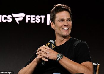 Tom Brady daje brutalno iskrenu presudu na prvu godinu kao NFL komentator