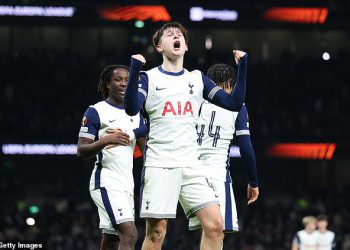 Tottenham Wonderkid Jednom u usporedbi s Neymarom pridružuje se Rangersu na sezonskom zajmu u ponudi za više vremena za igru