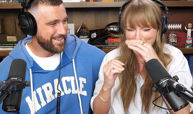 Travis Kelce projurio je zbog ‘Cringe’ PDA s Taylor Swift dok se pjevačica otvara o njihovoj ljubavnoj priči, tatinoj bolesti i erama turneja u emocionalnom debiju na dečkom podcastu