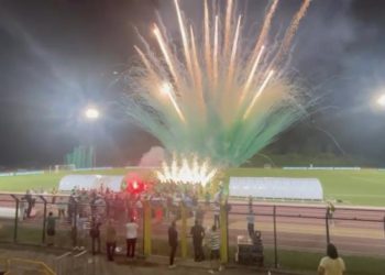 Trijumf to Ahli: Pogledajte ceremoniju nagrade i zabavu igrača