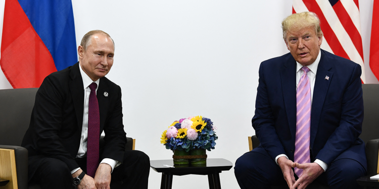 Trump daje Putinu rok kao ukrajinski mirovni pregovori i napetosti tkalačka tkalačka