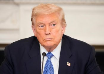 Trump zahtijeva beskućnike ‘odmah’ odseliti se iz Washingtona DC -a da bi glavni grad nacije bio ‘ljepši’