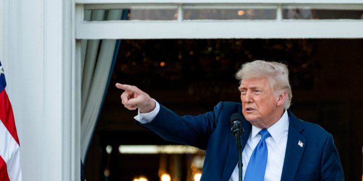 Trumpov udarac na farmaceutski sektor: Poslao pisma na 17 adresa, europski proizvođači lijekova padaju