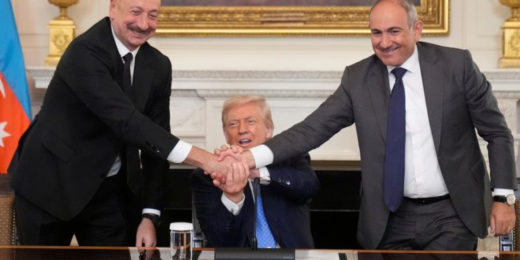 Trumpova nagrada za mir samo je najnoviji krug u njegovoj opsjednutosti jednom nadogradnjom Obamom