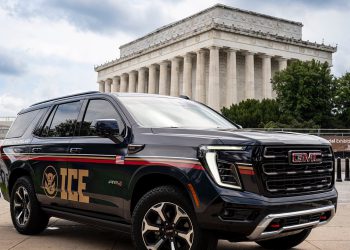 Trumpovo ime ukrašeno na novim ledenim vozilima u floti debi diljem Washingtona