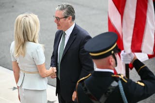 Keir Starmer stiže u Bijelu kuću radi ključnih razgovora o Ukrajinskom ratu