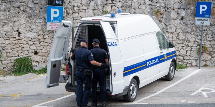 Uhićena majka zbog ubojstva novorođenčeta: Žena se nalazi u pritvoru