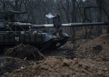 Ukrajinska obrana srušena: Rusi duboko ušli u srce Donbasa, europski čelnici u panici pišu Trumpu